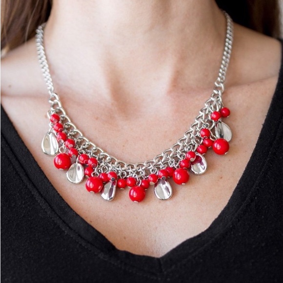 Summer Showdown - Red Necklace - Picture 1 of 3